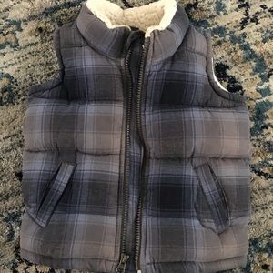 Old navy vest 3T